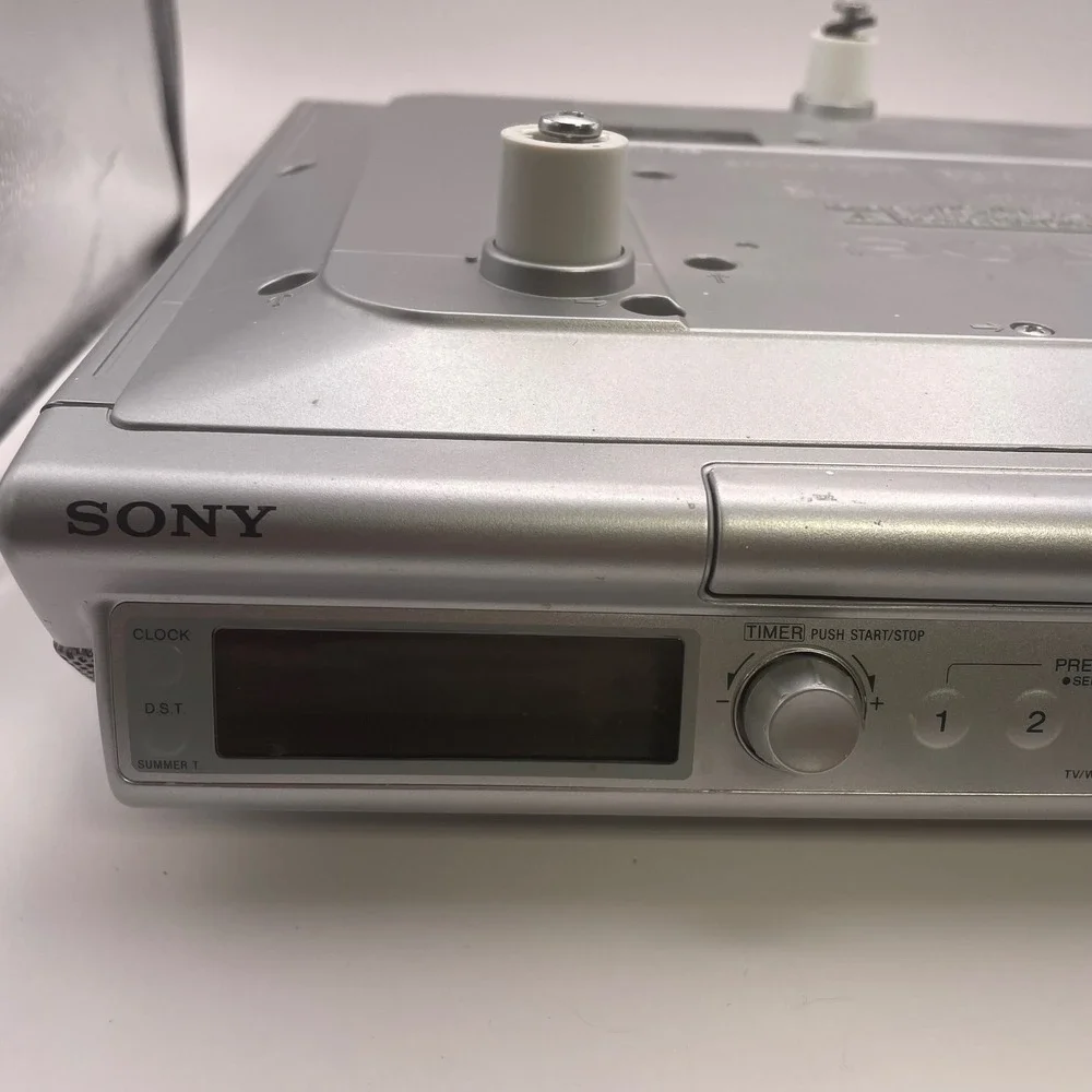 Sony ICF-CD543RM Under Cabinet CD Clock Radio Mega Bass Silver FM AM Weather